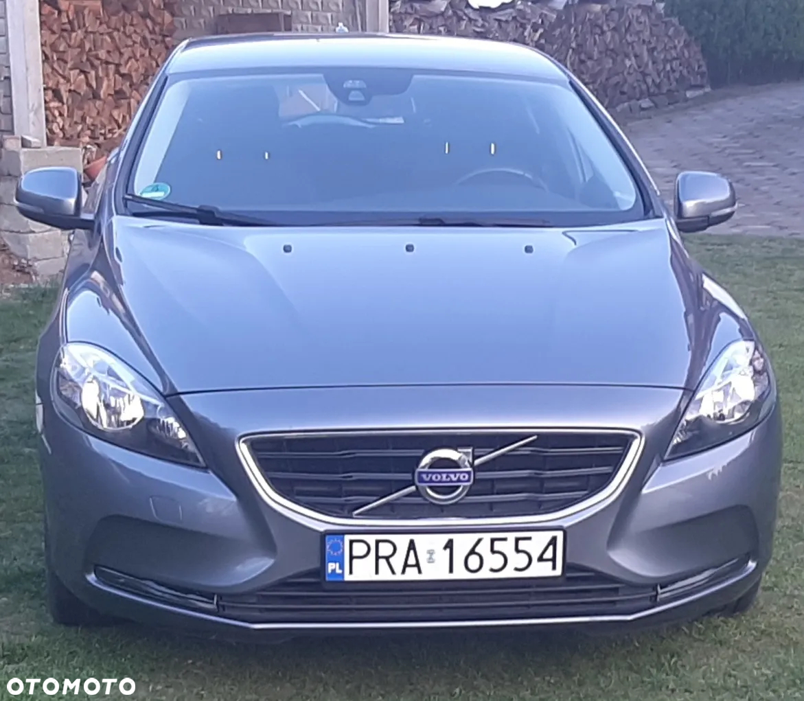 Volvo V40 D3 Drive-E Momentum - 9