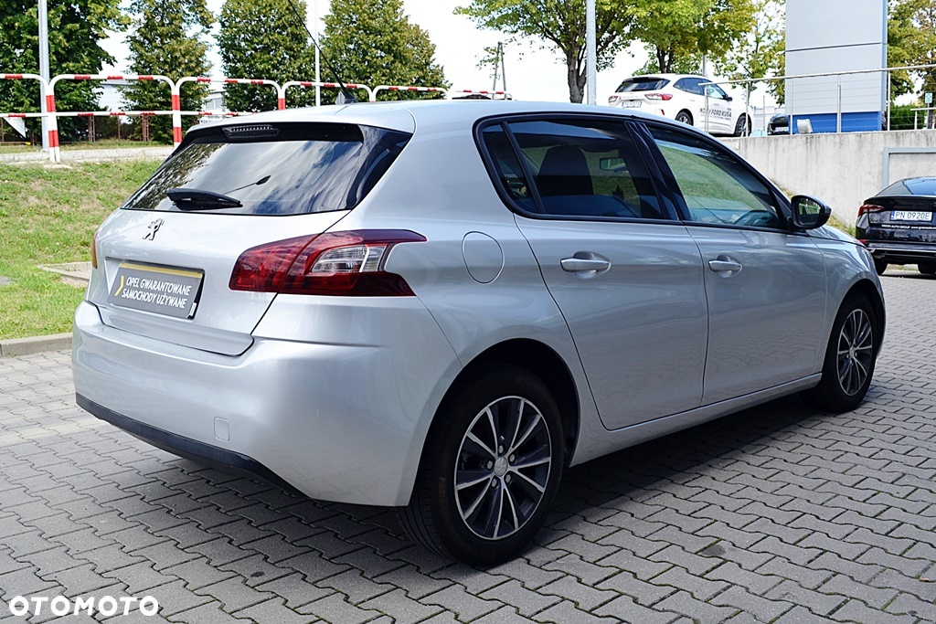 Peugeot 308 - 4