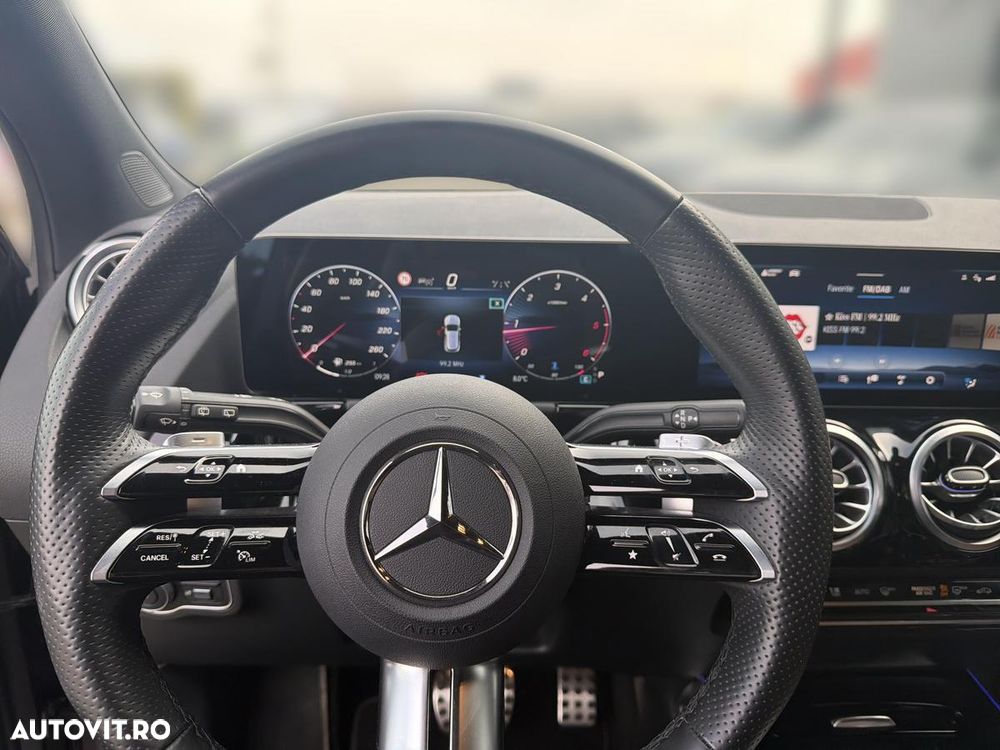 Mercedes-Benz GLA 200 d 4MATIC Aut. - 11