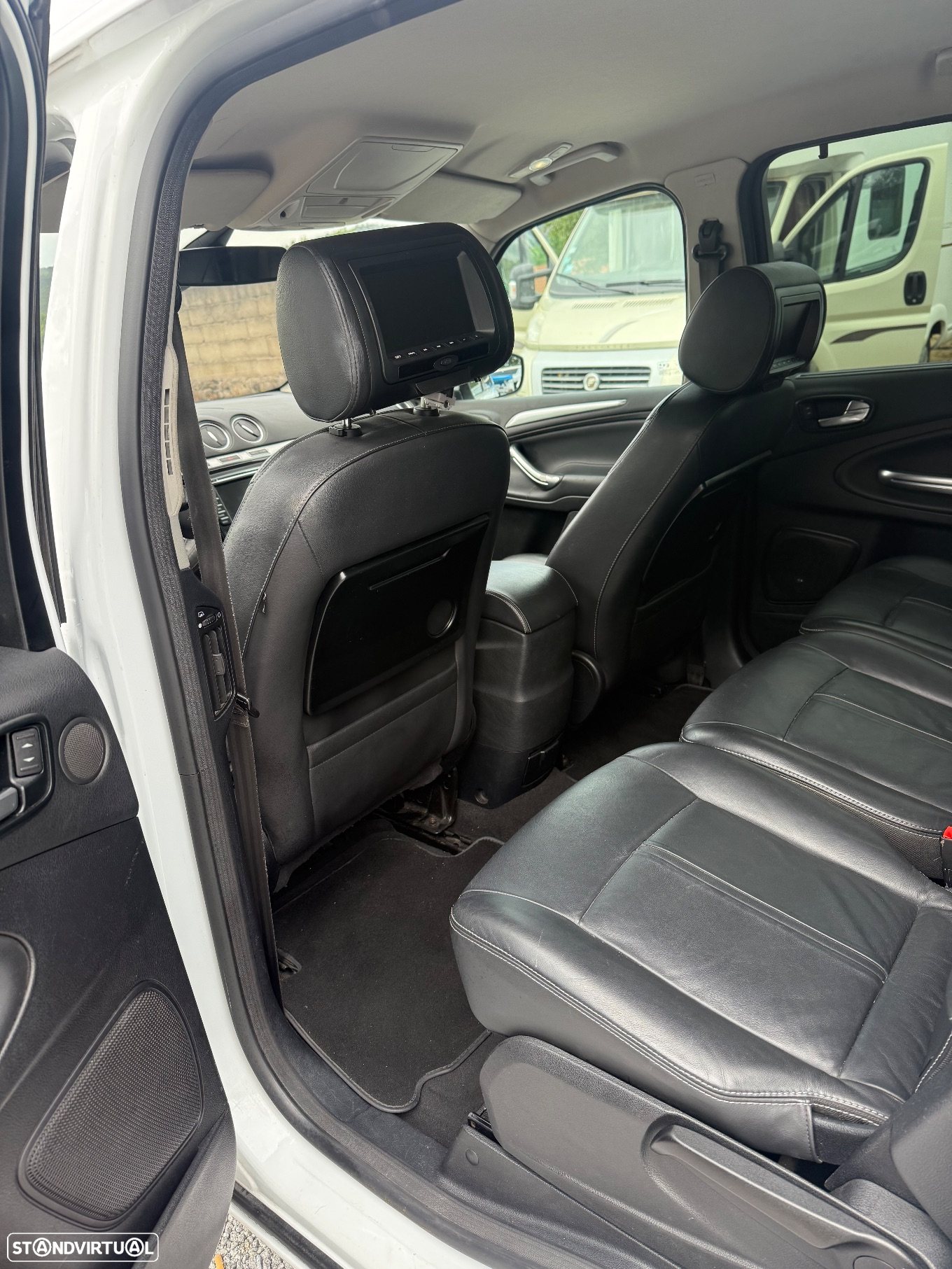 Ford S-Max 1.6 TDCi DPF S&S Titanium - 8