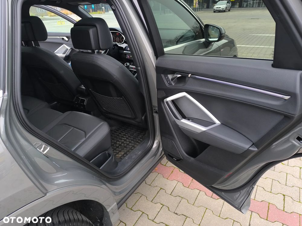 Audi Q3 45 TFSI Quattro S Line S tronic - 12