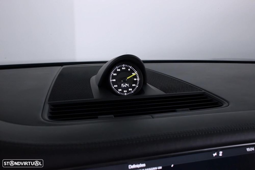 Porsche Panamera 4 E-Hybrid - 19