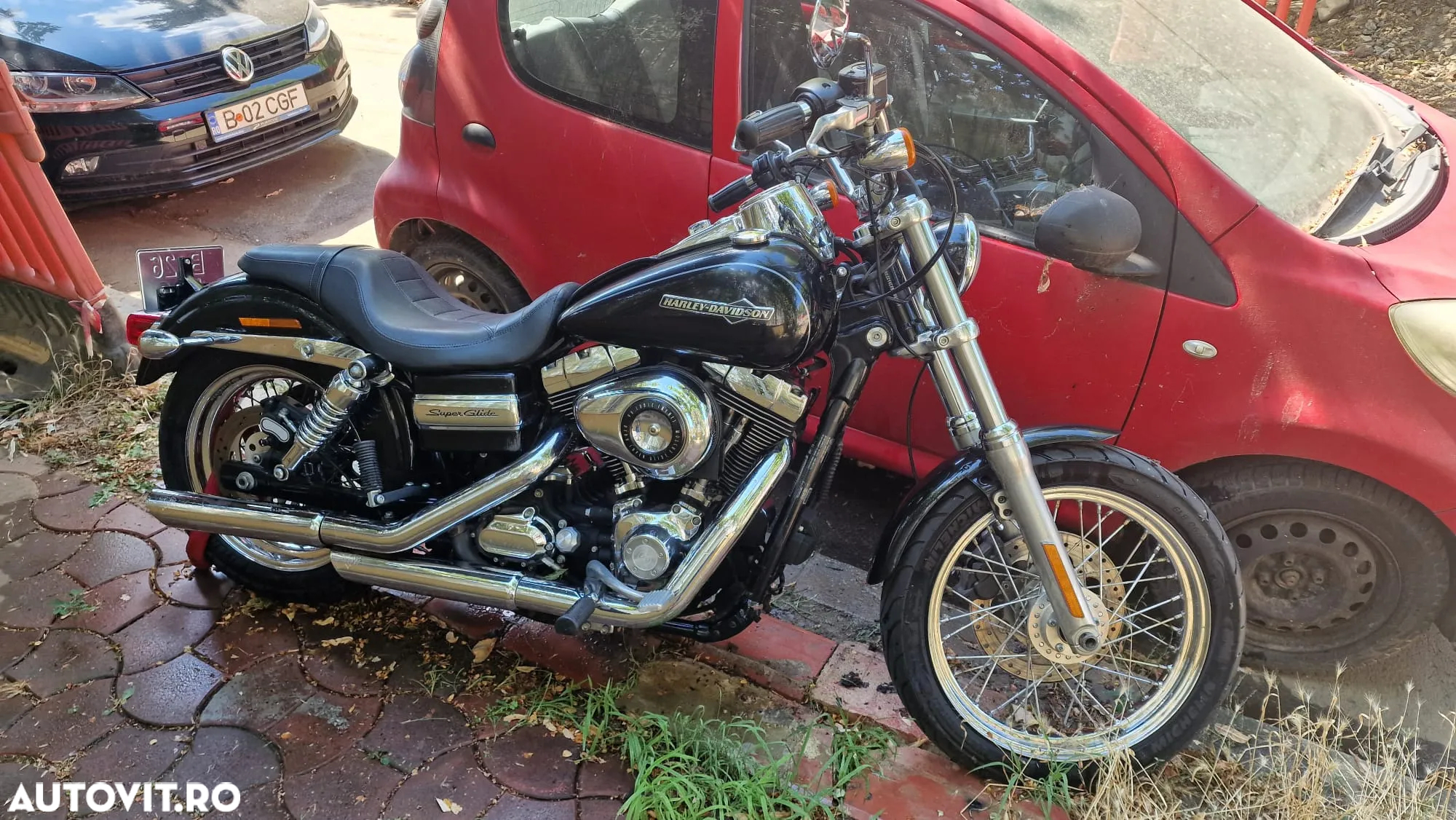 Harley-Davidson Dyna Super Glide Custom - 5