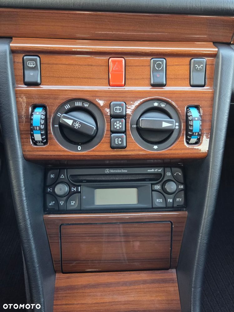 Mercedes-Benz W124 (1984-1993) ver-260-se - 20