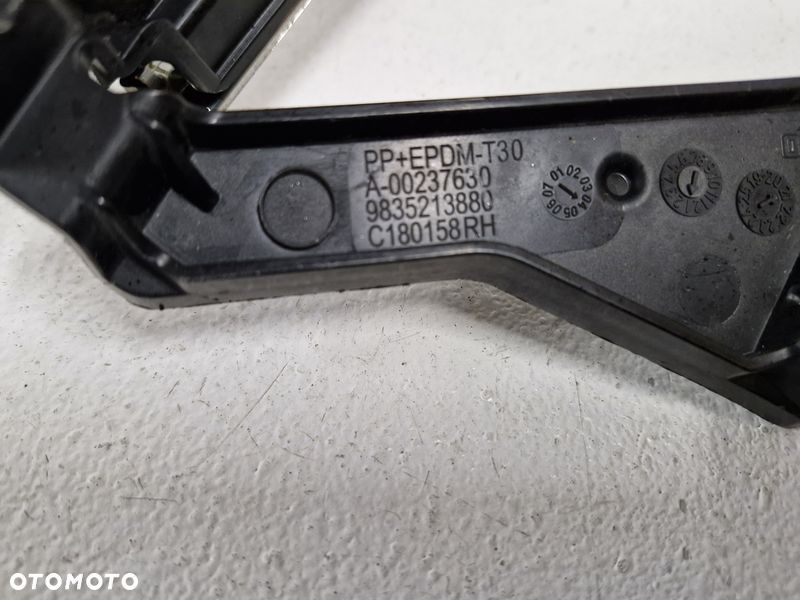 opel mokka b ii 2 ramka kratka osłona lampy prawy przód 9835213880 - 8