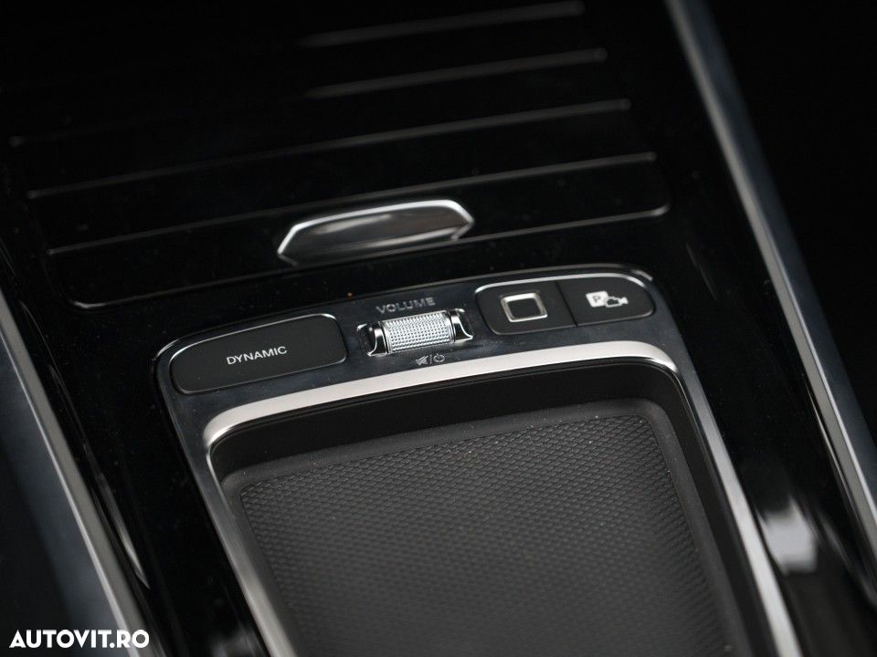 Mercedes-Benz GLB 250 4MATIC Aut. - 23