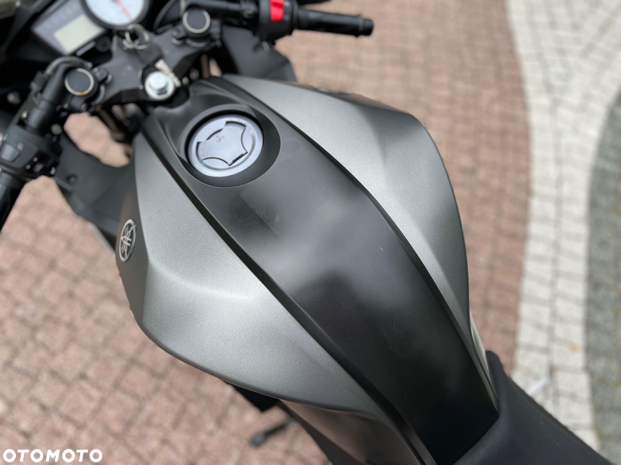Yamaha YZF - 31