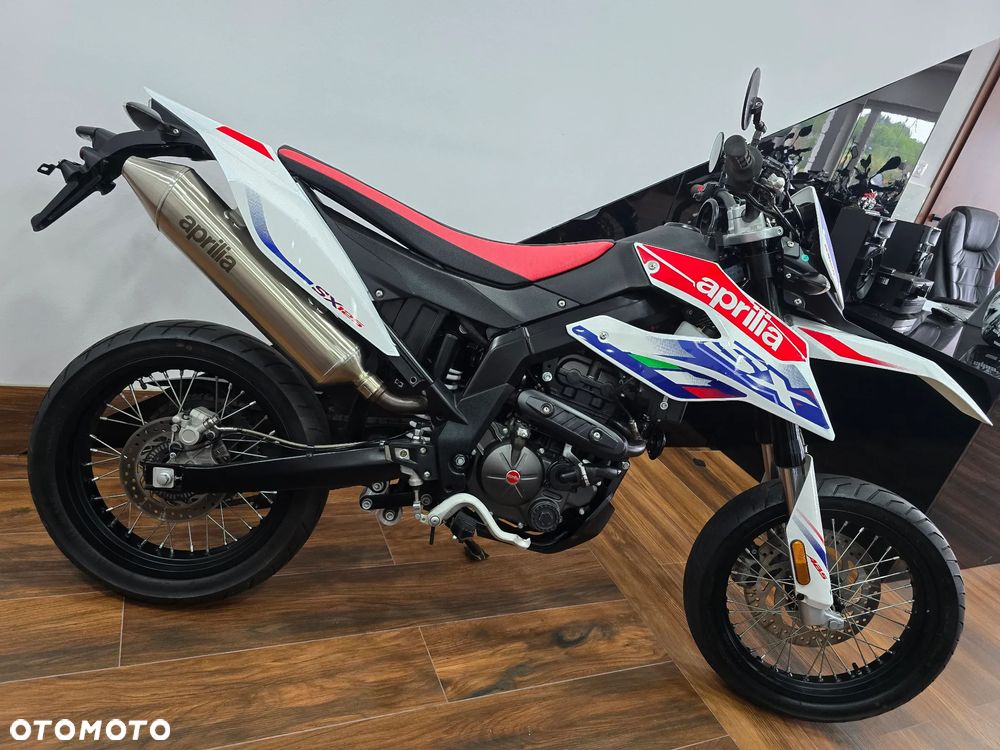 Aprilia SX - 4