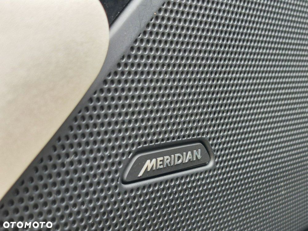 Land Rover Range Rover Velar 2.0 P250 R-Dynamic S - 20