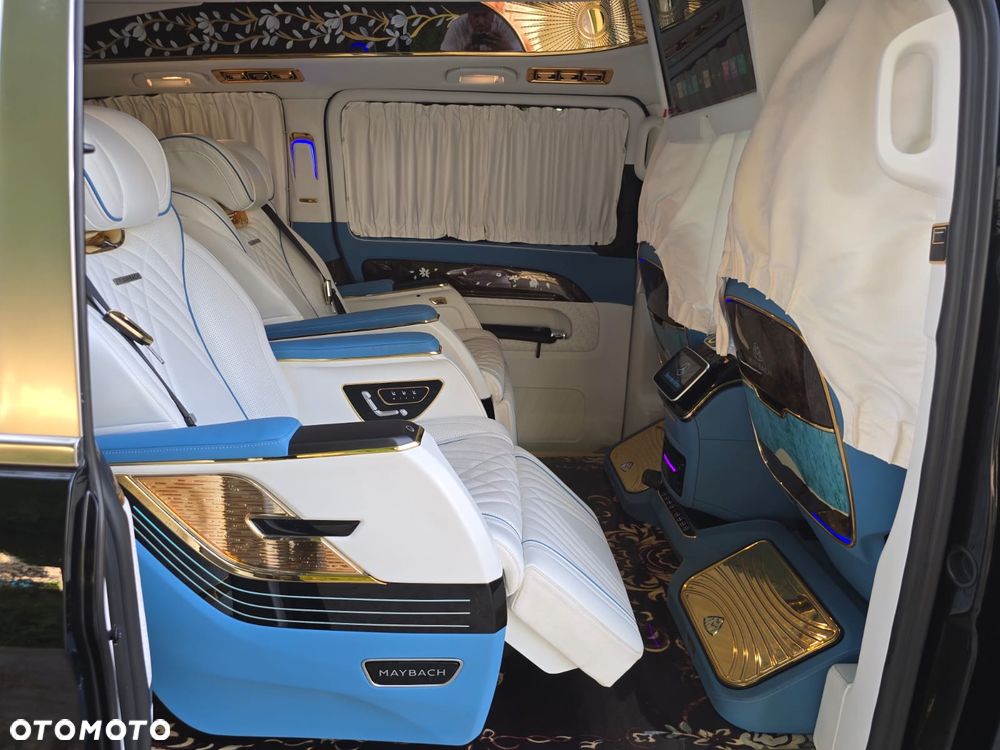 Mercedes-Benz Klasa V 300 extralang 9G-TRONIC Special Edition Avantgarde - 28