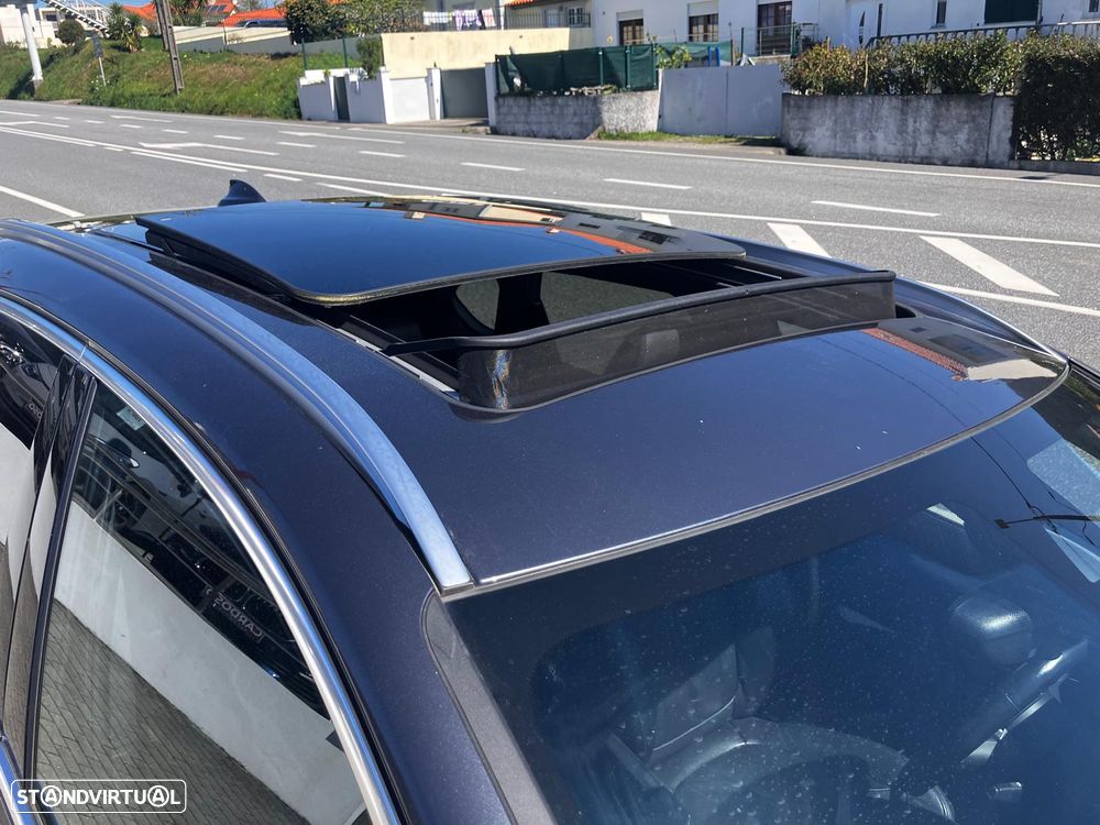 BMW 225xe Active Tourer - 9