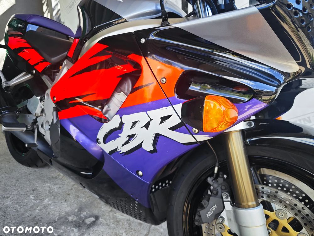 Honda CBR - 21