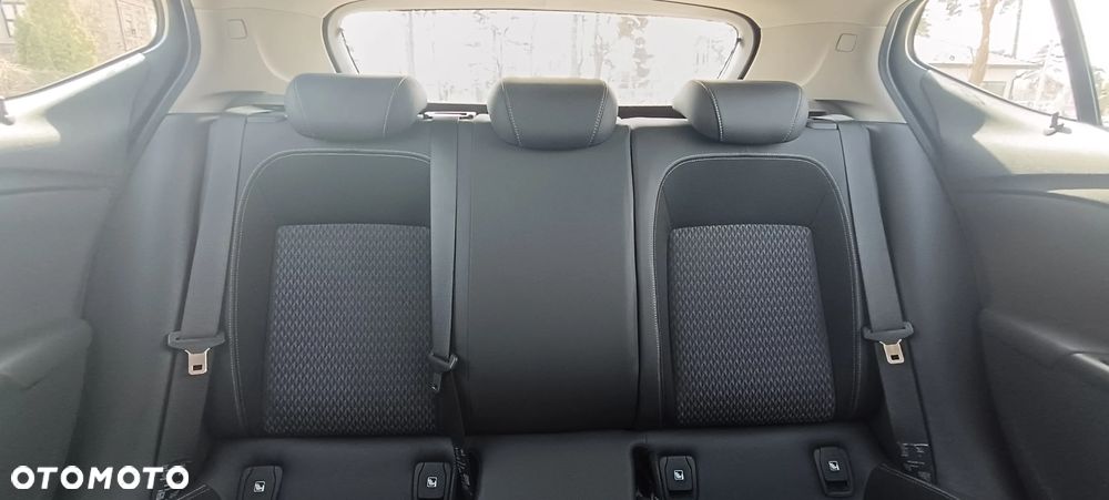 Opel Astra 1.4 T Elite - 10