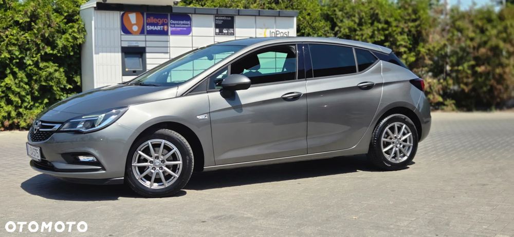 Opel Astra 1.4 Turbo Innovation - 19