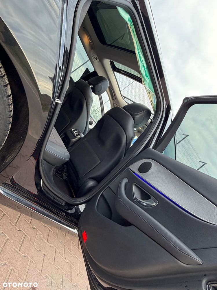 Mercedes-Benz Klasa E 220 d 4Matic 9G-TRONIC Avantgarde - 32