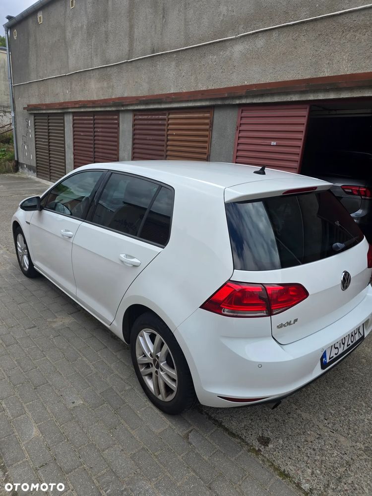 Volkswagen Golf VII 1.2 TSI BMT Comfortline - 4