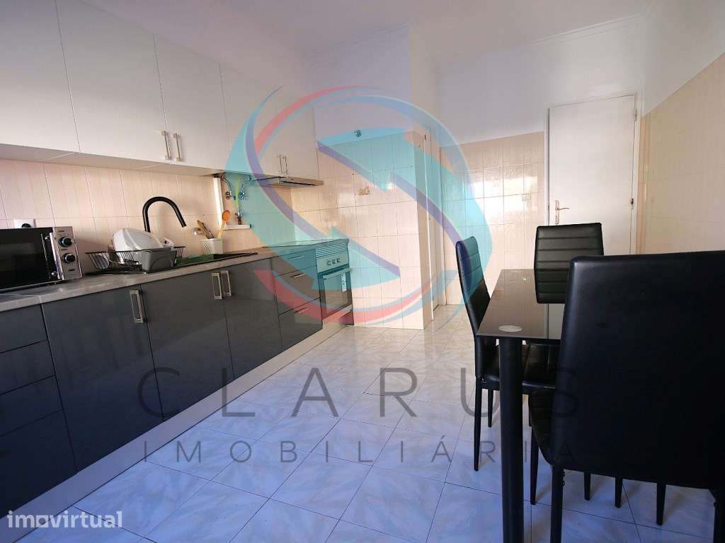 APARTAMENTO T2 AMORA/PAIVAS - Grande imagem: 2/17