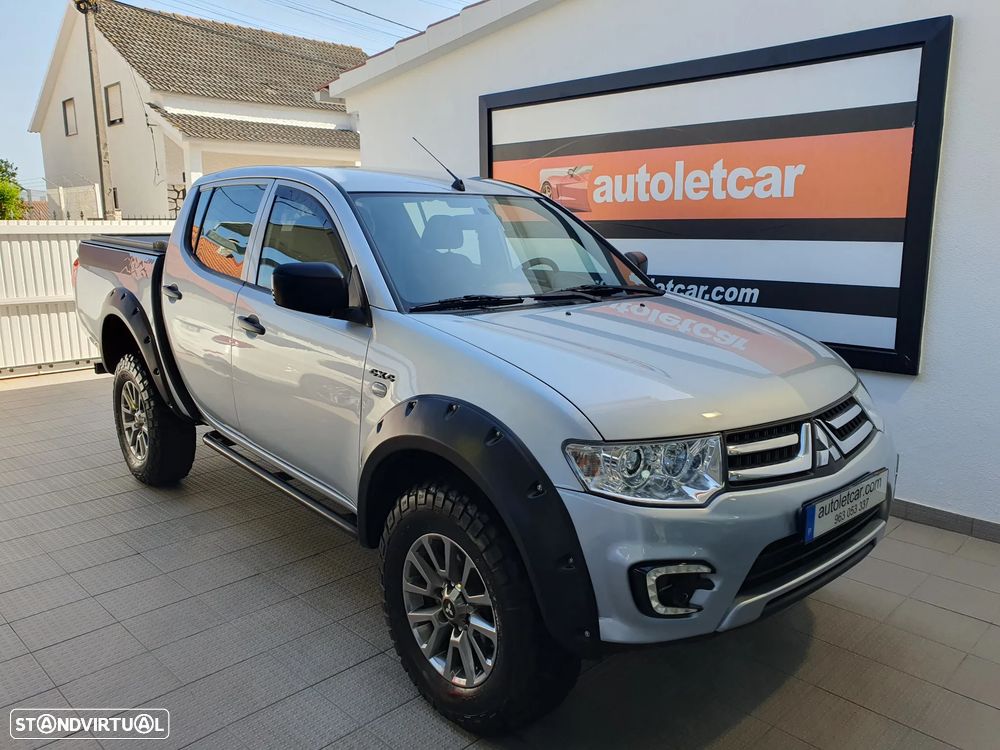 Mitsubishi L200 2.5 DI-D CD Invite AC CC 4WD - 2