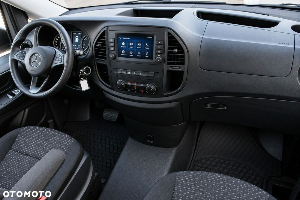 Mercedes-Benz Vito Tourer Lang PRO - 27