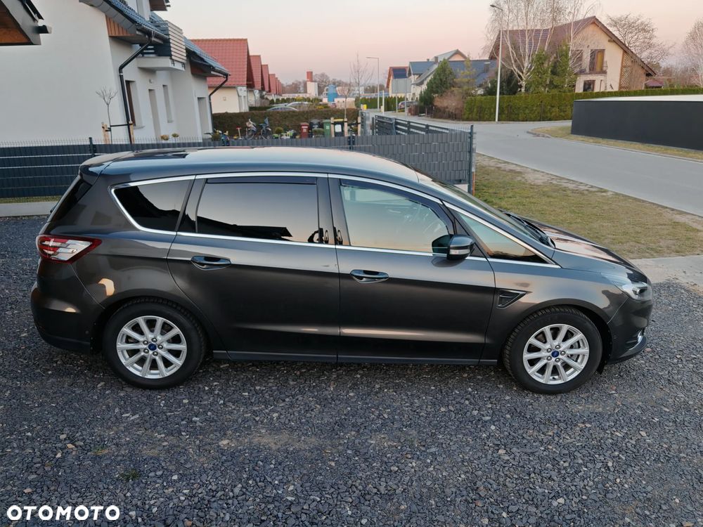 Ford S-Max 2.0 TDCi Titanium PowerShift - 18