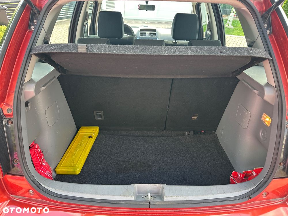 Suzuki SX4 - 15