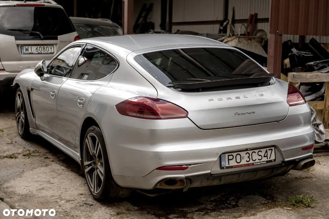 Porsche Panamera Standard - 34