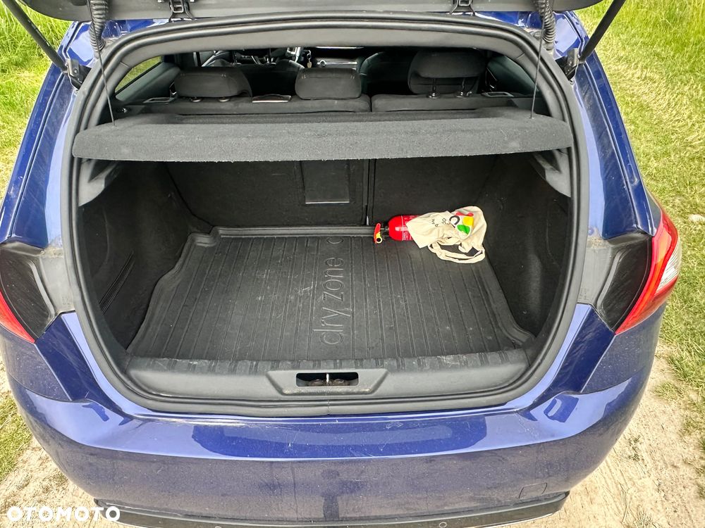 Peugeot 308 - 6