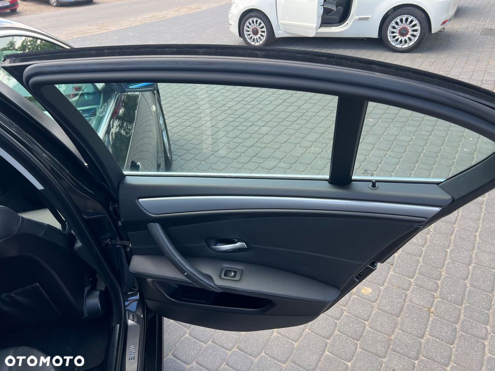 BMW Seria 5 - 26