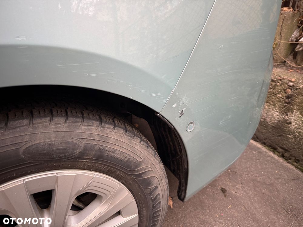 Toyota Prius Hybrid Comfort - 10