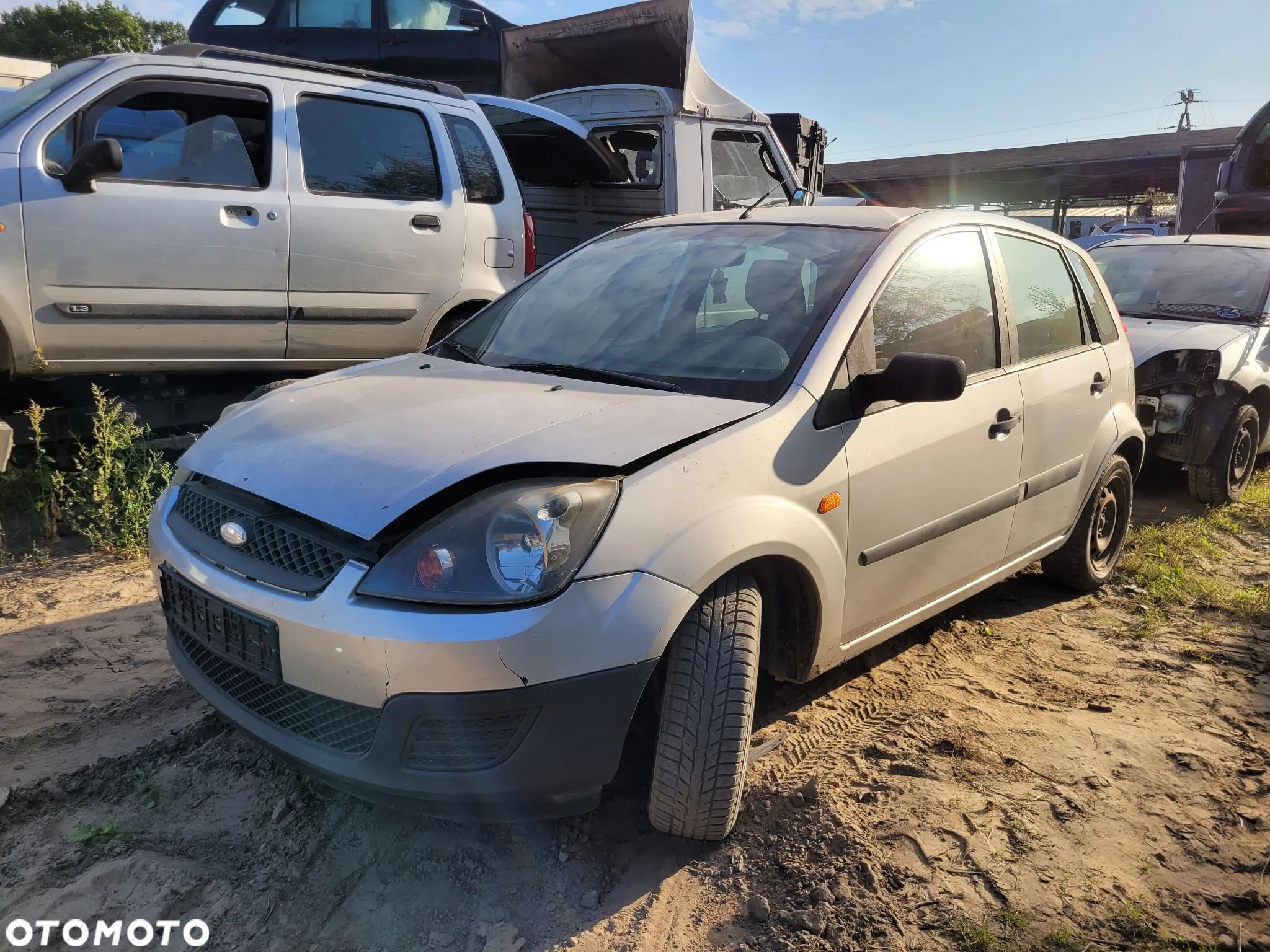 FORD FIESTA MK6 LIFT maska pokrywa silnika klapa bagażnika zderzak lampa reflektor pas przedni stop lampy halogeny - 1