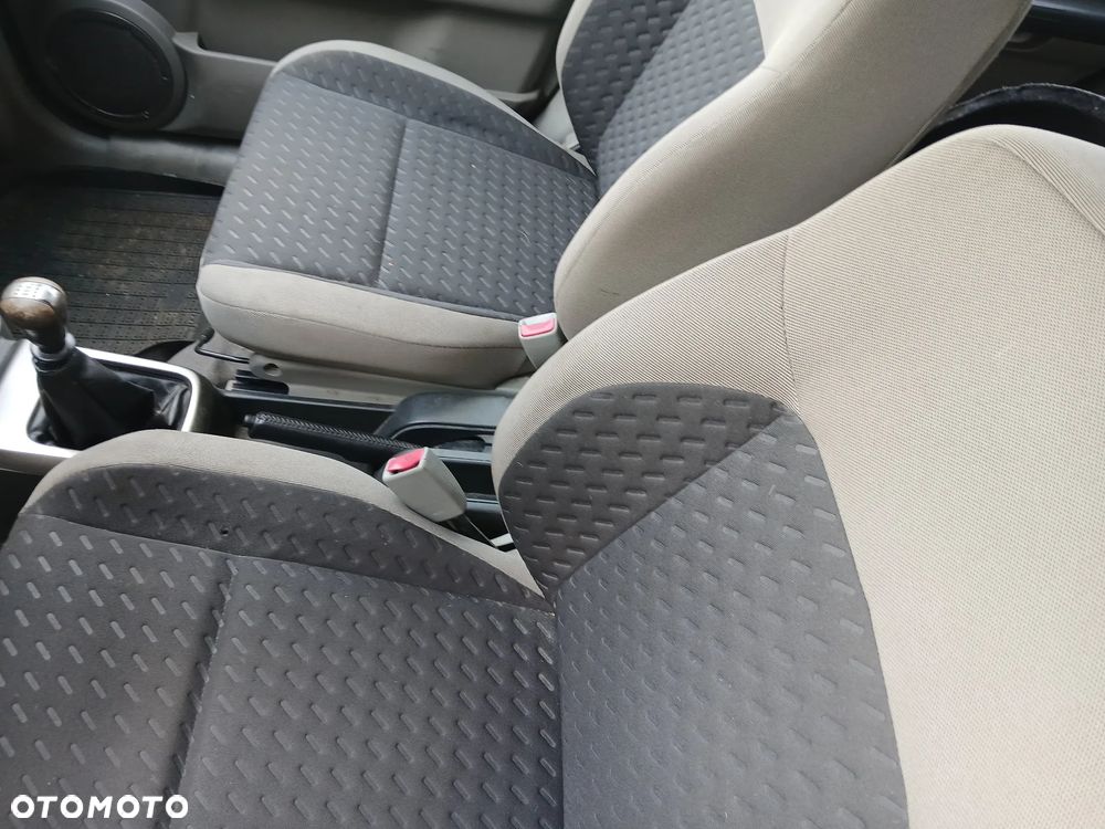 NISSAN X-TRAIL T30 KY0 06R fotel fotele kanapa deska kokpit podsufitka boczek boczki klamka - 6