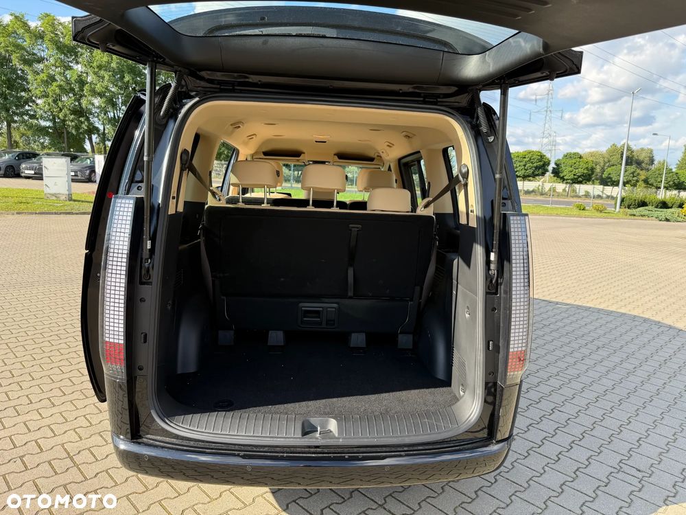 Hyundai Staria 1.6 T-GDI HEV Smart VIP - 26
