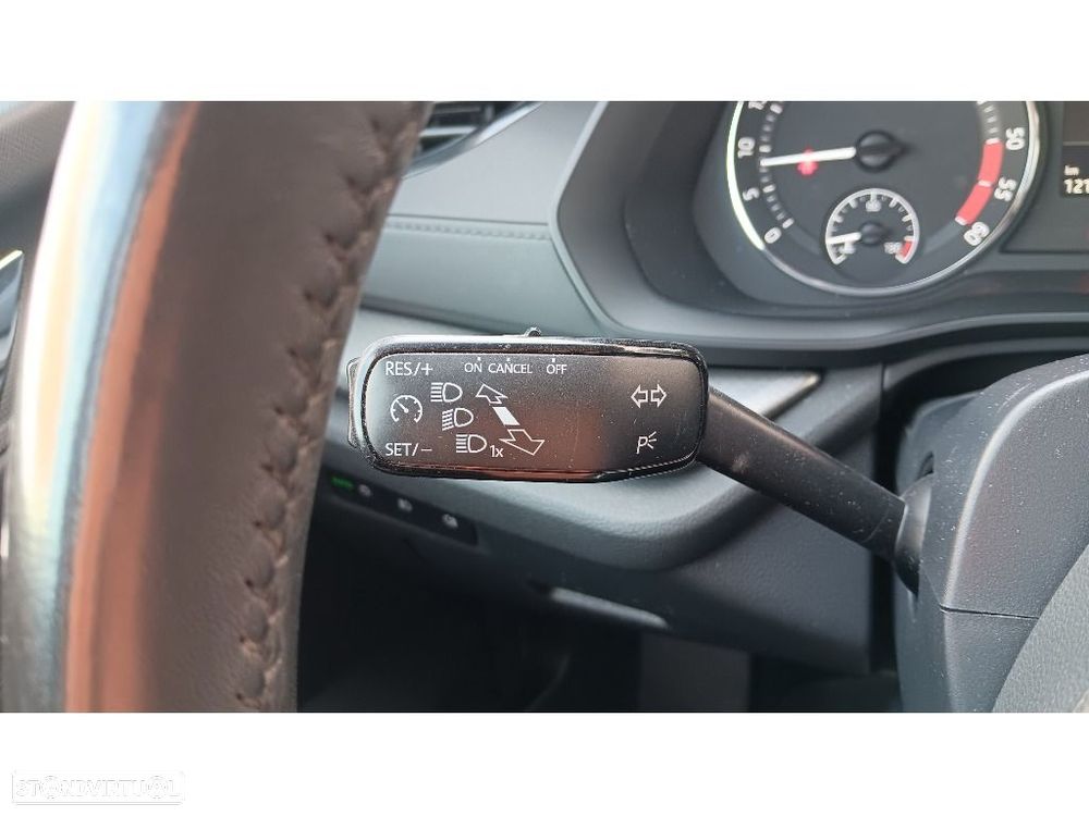 Skoda Octavia Break 2.0 TDI Ambition DSG - 8