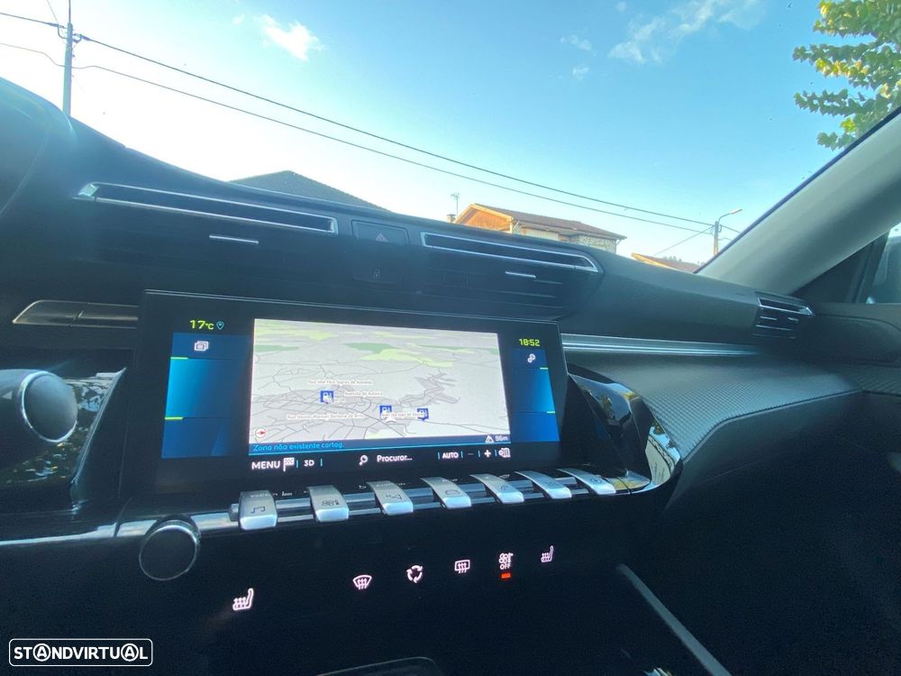 Peugeot 508 Plug-In Hybrid 225 e-EAT8 Allure Pack - 27