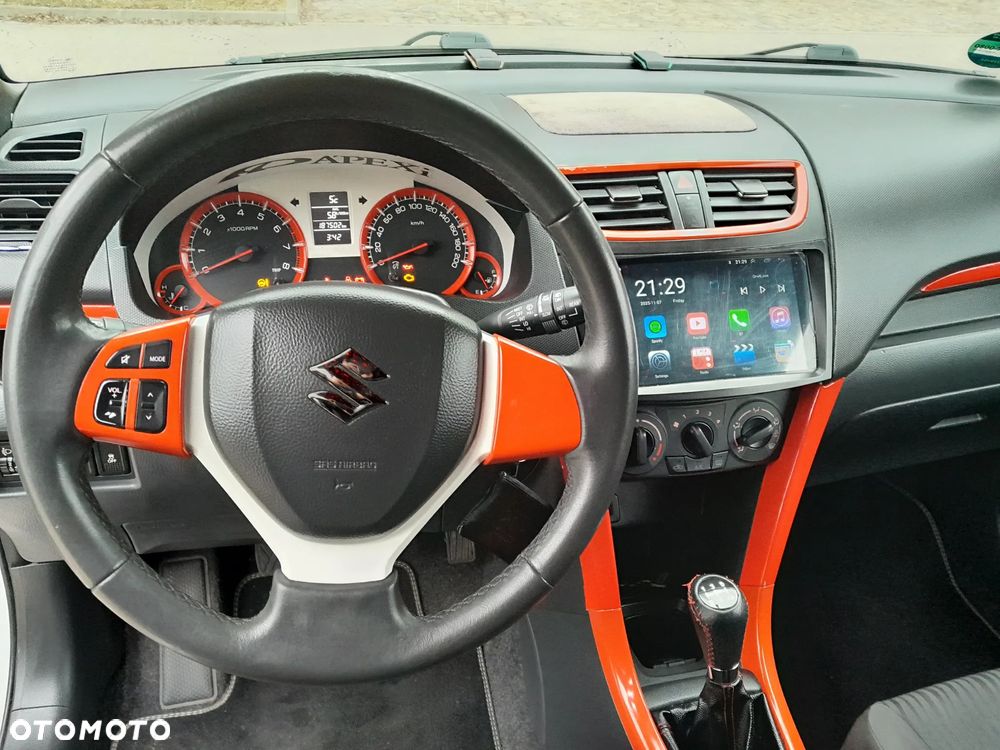 Suzuki Swift 1.2 X-ITE - 9
