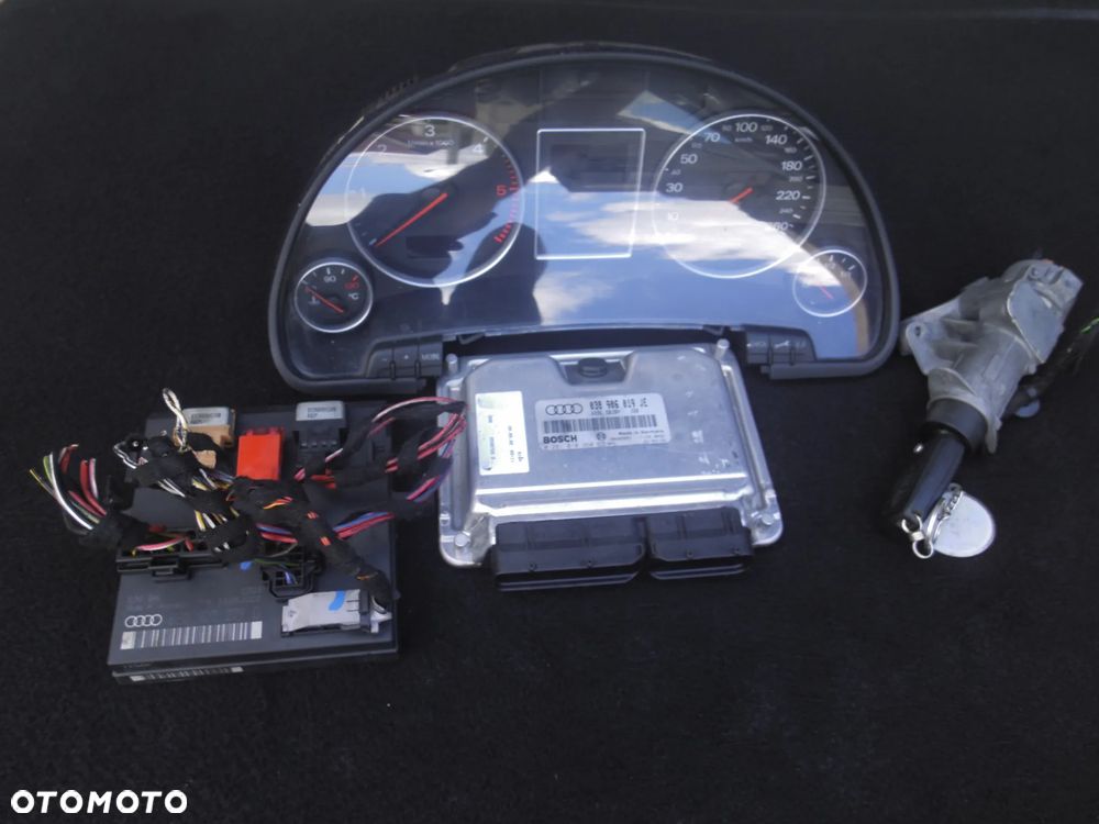 STEROWNIK AUDI A4 1.9 TDI 0281010960 038906019JE ZESTAW STARTOWY - 1