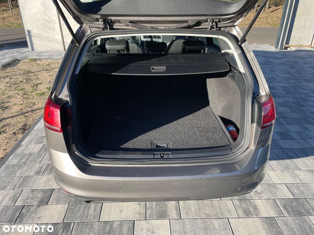 Volkswagen Golf 1.6 BlueTDI DSG Comfortline - 10