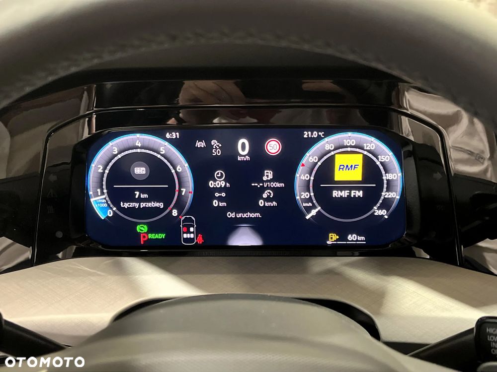 Volkswagen Golf Variant - 13