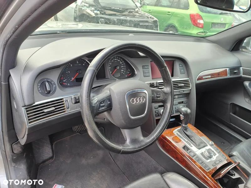 AUDI A6 C6 05r DESKA ROZDZIELCZA AIRBAG