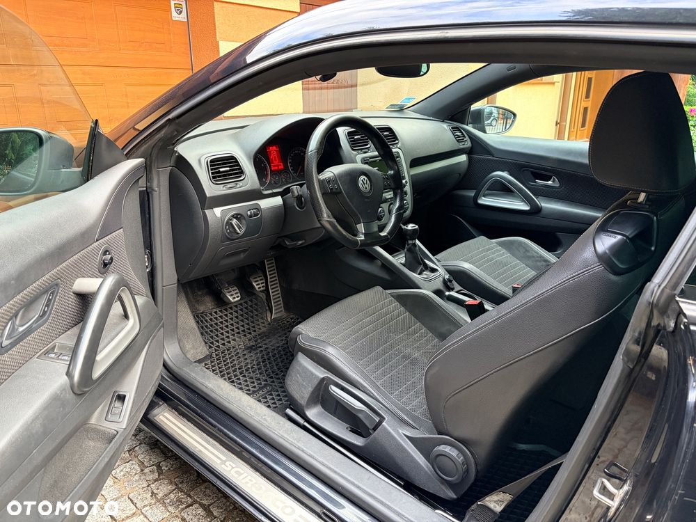 Volkswagen Scirocco - 24
