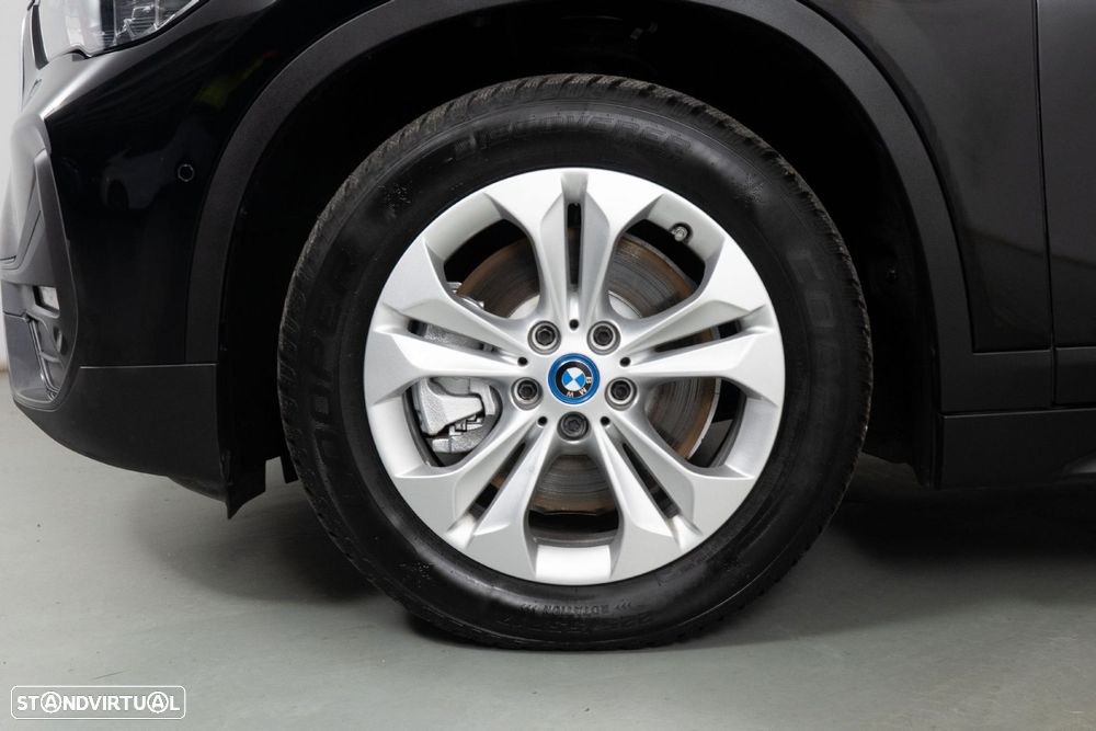 BMW X1 25 e xDrive Corporate Edition - 18
