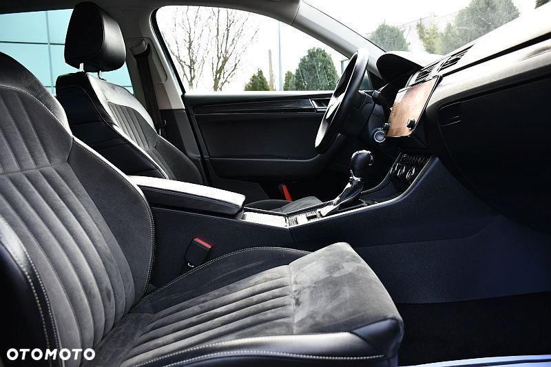 Skoda Superb 2.0 TDI DSG Style - 7