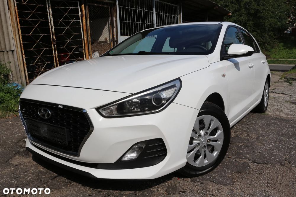 Hyundai i30 blue 1.4 Style - 19