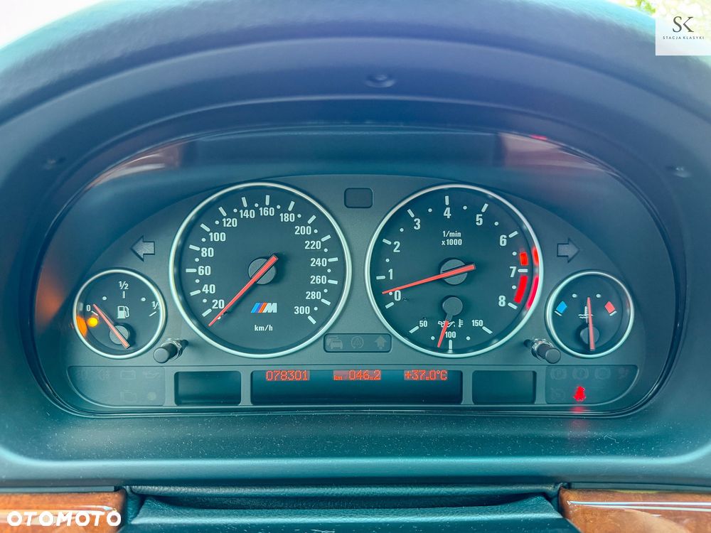 BMW M5 Standard - 17