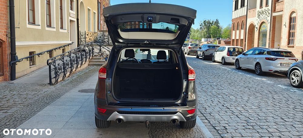 Ford Kuga 1.6 EcoBoost 2x4 Individual - 11