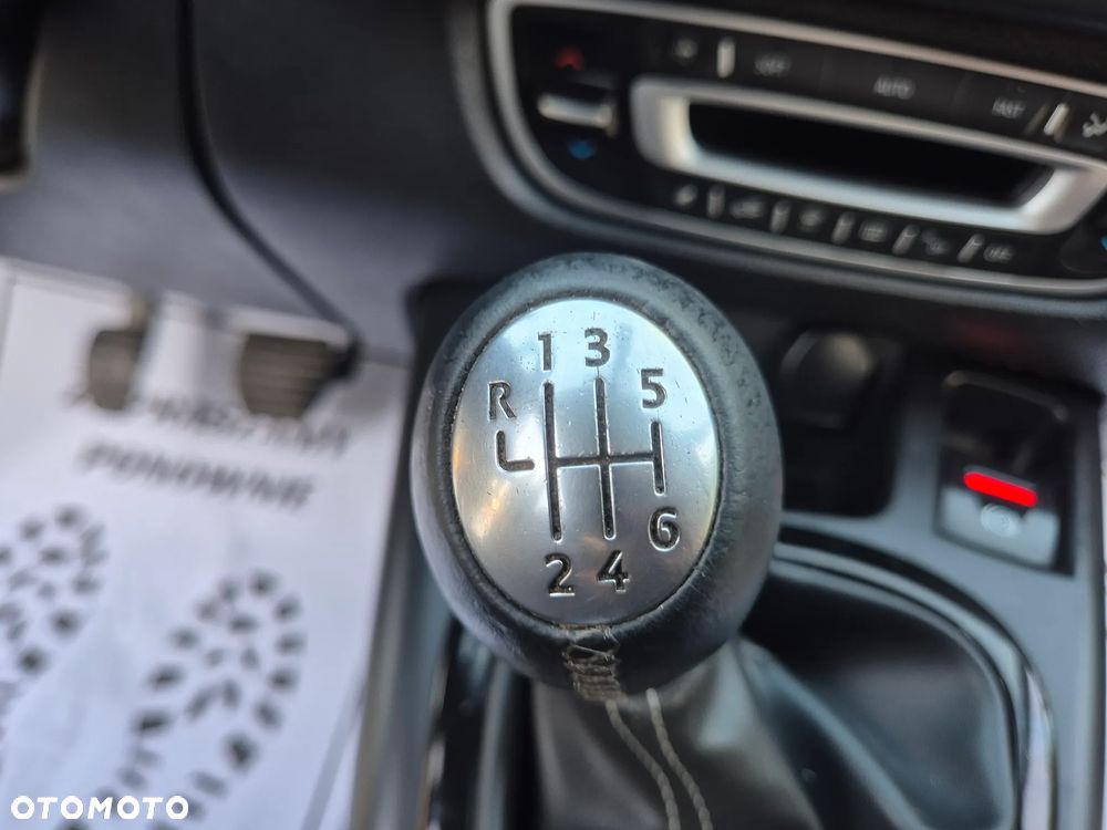 Renault Grand Scenic Energy dCi 110 S&S LIMITED - 36