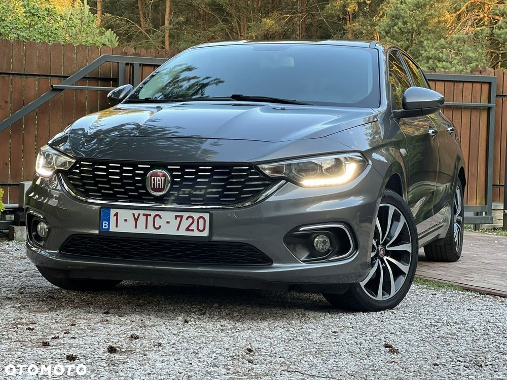 Fiat Tipo 1.4 16v Lounge EU6d - 20