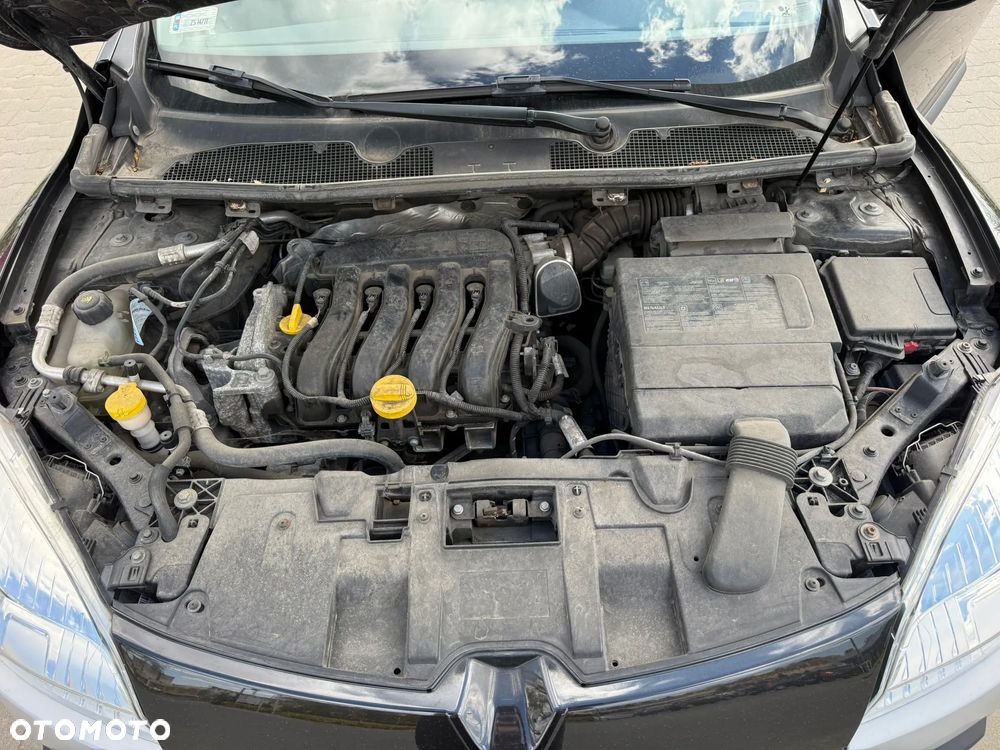 Renault Megane 1.6 16V Dynamique - 19