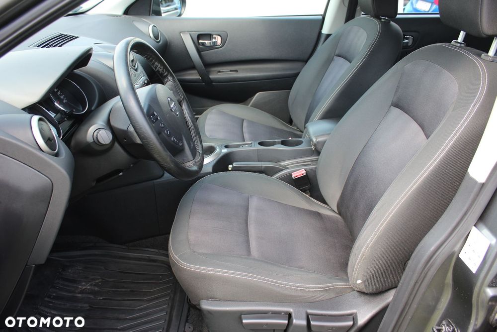Nissan Qashqai 1.6 Visia S/S - 9