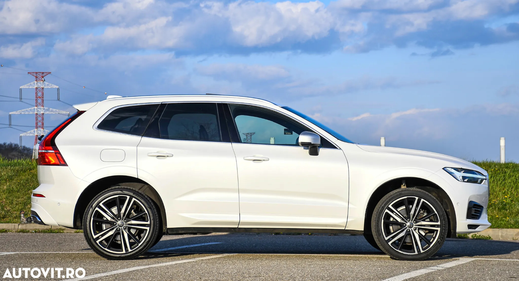 Volvo XC 60 T8 Twin Engine AWD Geartronic RDesign - 40